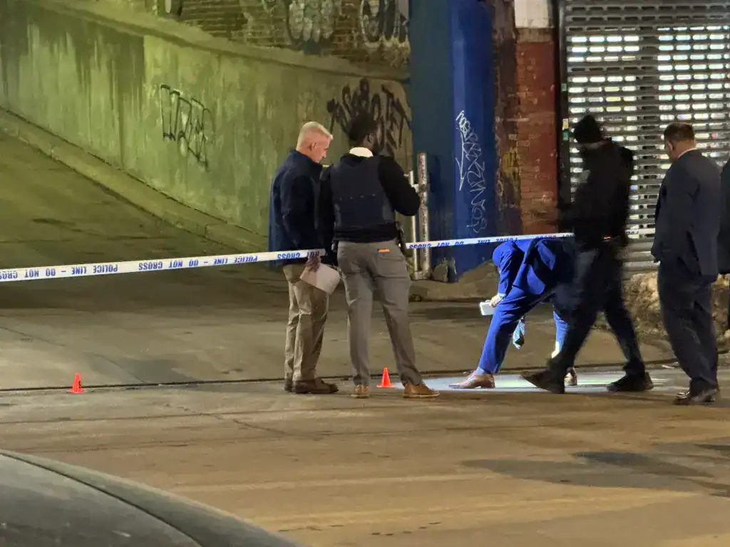 1 muerto y otros dos heridos en tiroteo durante pelea en el Bronx