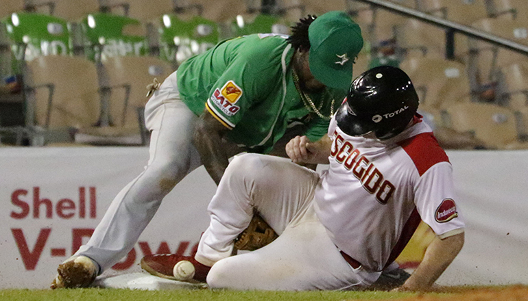 Los Leones del Escogido se apuntaron su primera victoria de la temporada 2026